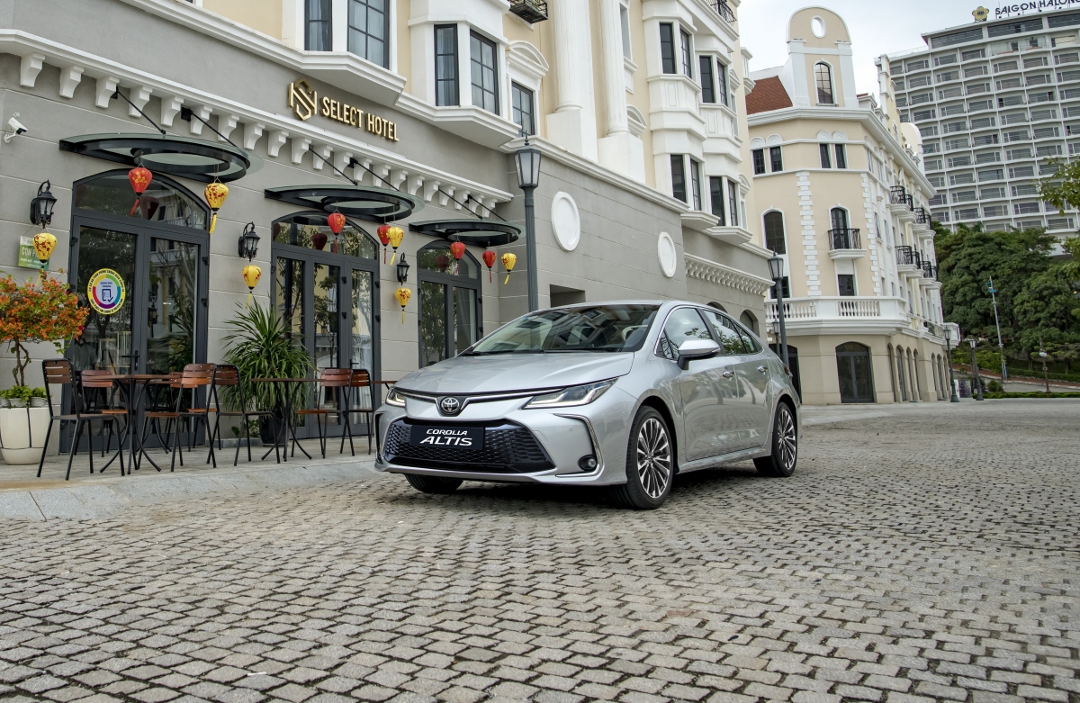 Toyota Corolla Altis 2023 vừa ra mắt được nâng cấp những gì?