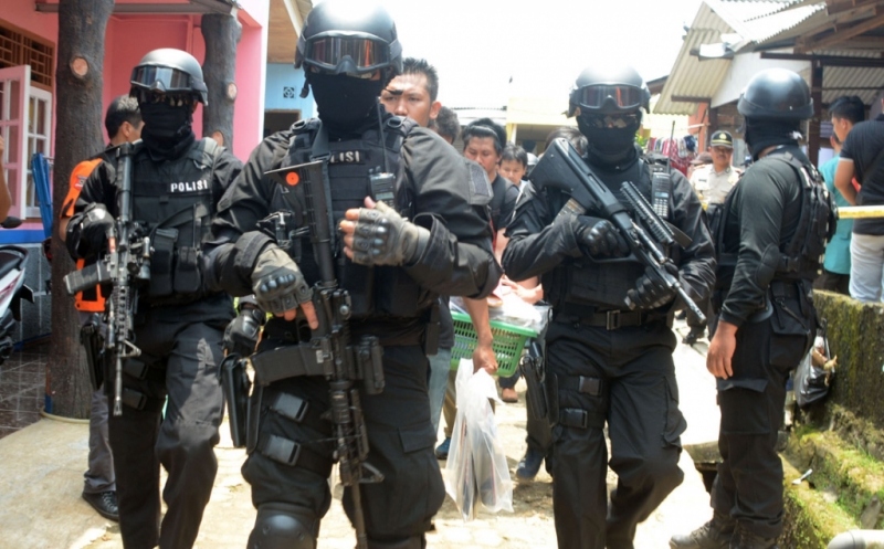 Indonesia bắt nhiều nghi phạm khủng bố khi mùa bầu cử bắt đầu