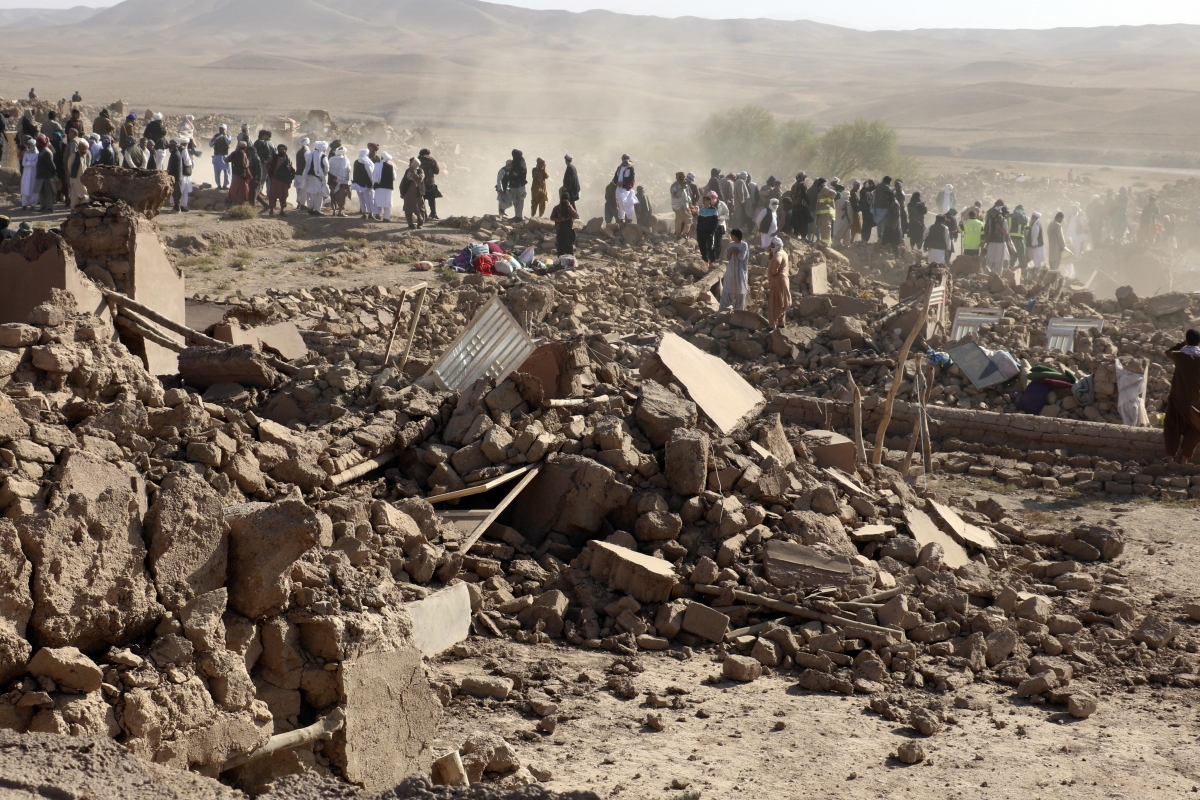 Afghanistan đối mặt “hậu quả thảm khốc” của động đất, với hơn 2.000 người chết