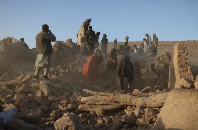 Động đất ở Afghanistan khiến ít nhất 100 người thiệt mạng