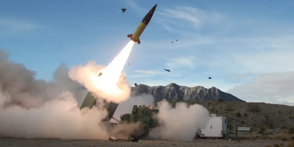 Cách sử dụng “bách phát bách trúng” tên lửa ATACMS trên chiến trường Ukraine