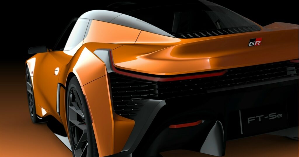 Toyota giới thiệu xe thể thao FT-Se Electric GR và mẫu concept crossover FT-3e