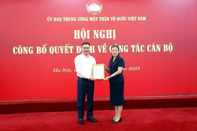 Nhà báo Trần Bảo Trung được bổ nhiệm làm Phó Tổng Biên tập Tạp chí Mặt trận