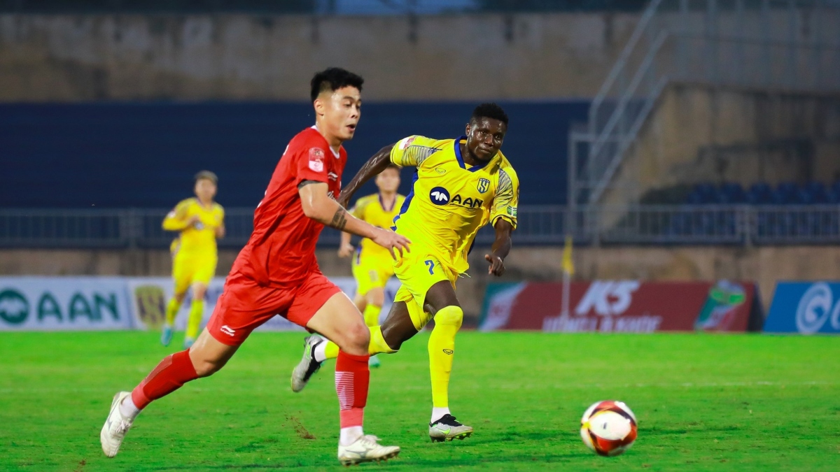 Kết quả vòng 1 V-League: CLB Nam Định thắng kịch tính, Viettel FC gây thất vọng