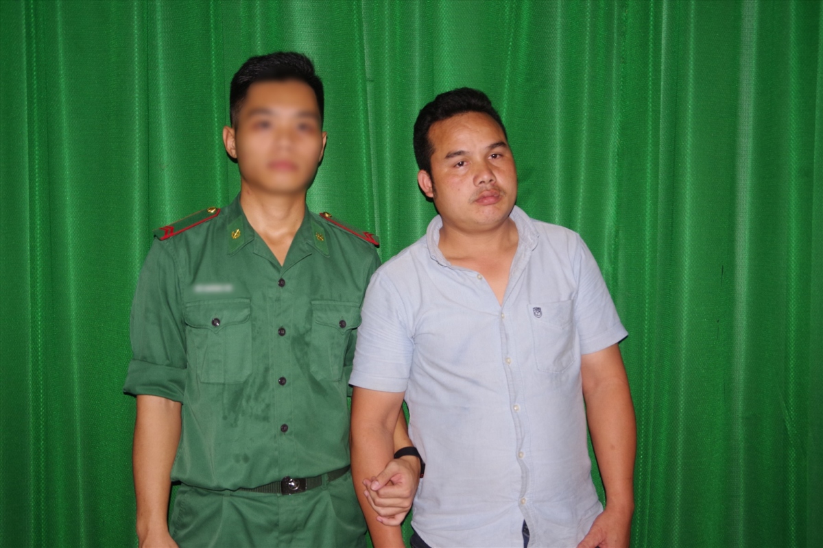 Quảng Nam khởi tố vụ án “vận chuyển trái phép tiền tệ qua biên giới”