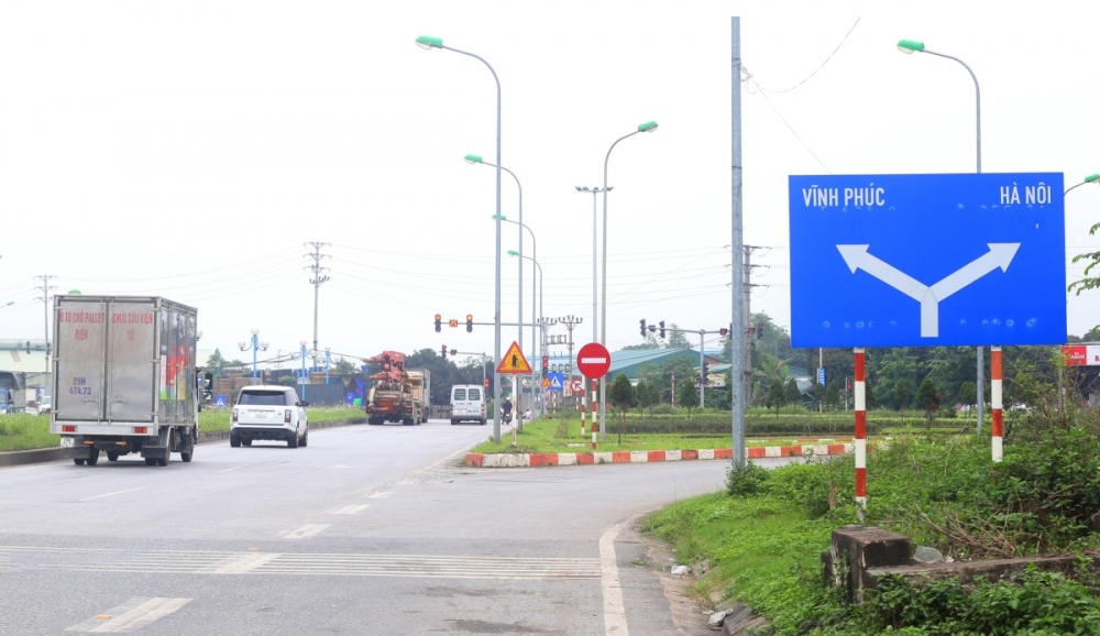 Nâng cấp mở rộng Quốc lộ 2, đoạn Vĩnh Yên đến cầu Việt Trì lên 4-6 làn xe