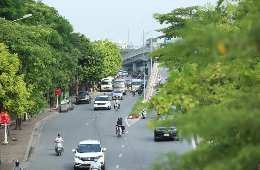 Làm hầm chui, nút giao Cổ Linh - cầu Vĩnh Tuy có đỡ tắc?