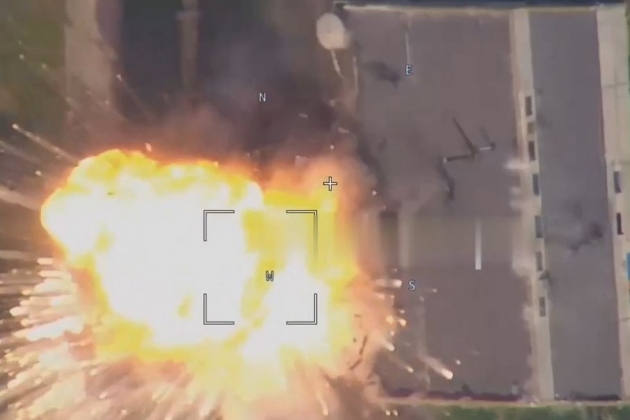 UAV Lancet của Nga tập kích, bắn nổ xe mang phóng tự hành của Ukraine