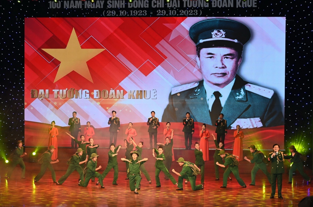 Kỷ niệm 100 năm Ngày sinh Đại tướng Đoàn Khuê tại Quảng Trị