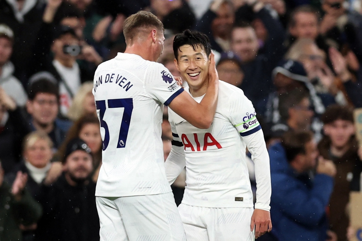 Son Heung Min ghi bàn và kiến tạo, Tottenham tiếp tục dẫn đầu Ngoại hạng Anh