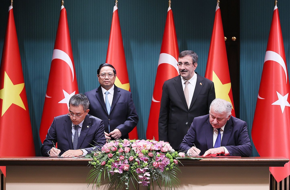 Vietnam Airlines "bắt tay" Turkish Airlines nghiên cứu lập hãng vận tải hàng hóa
