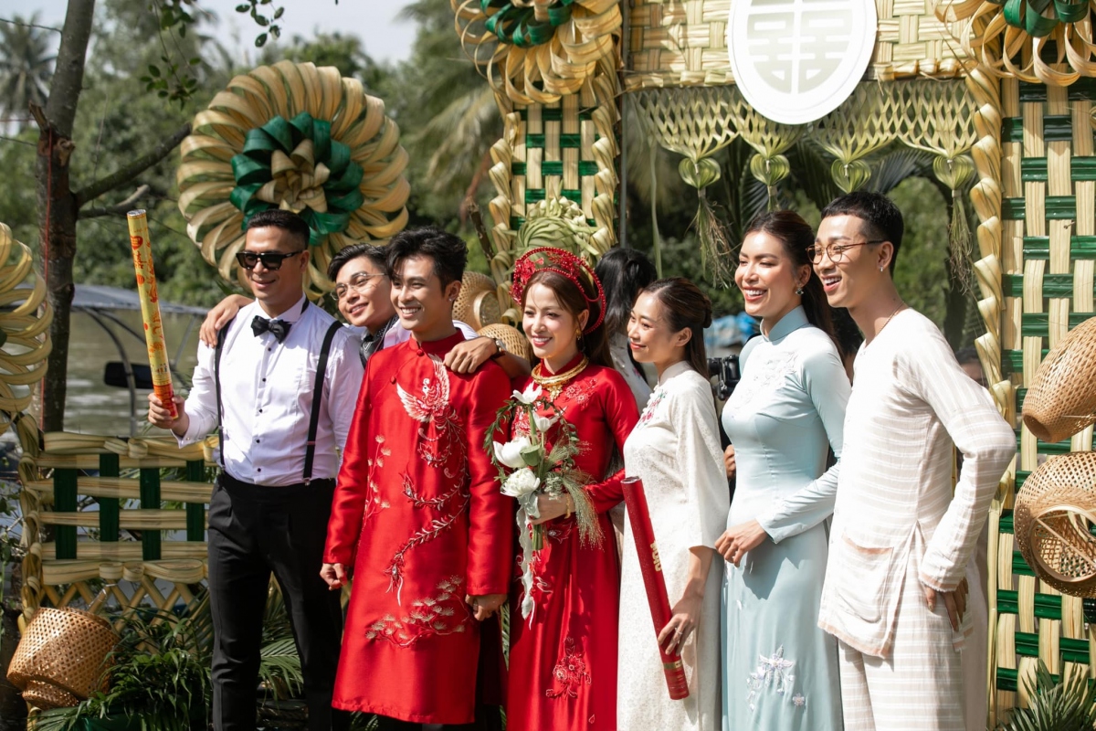 Đám cưới miền Tây tưng bừng của Puka - Gin Tuấn Kiệt
