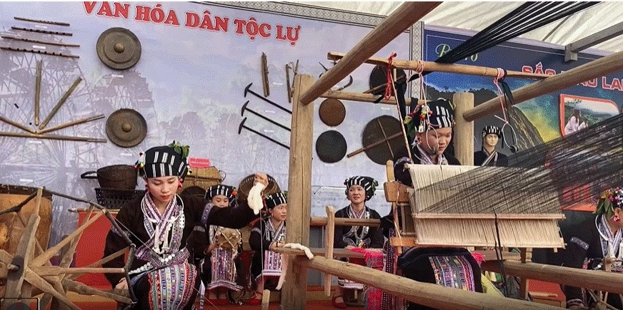 Trải nghiệm không gian văn hóa dân tộc ít người lần đầu tiên ở Việt Nam