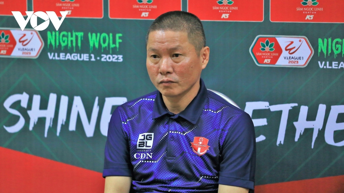 HLV Chu Đình Nghiêm nói điều bất ngờ trước màn tái đấu PSM Makassar tại AFC Cup