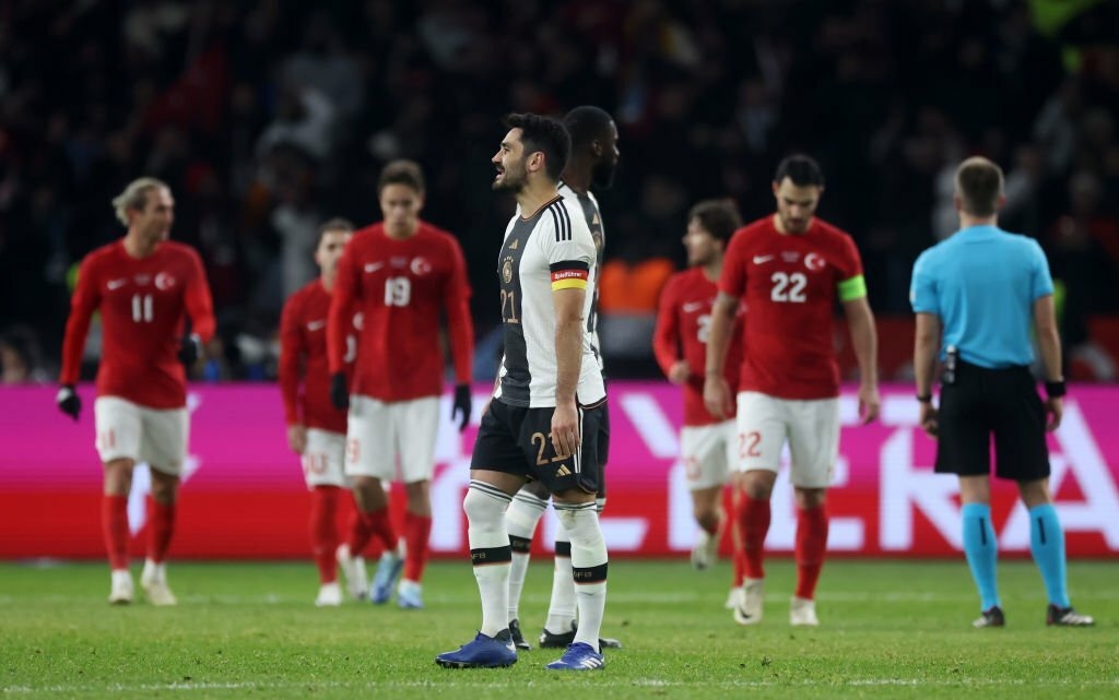 Kết quả bóng đá hôm nay 19/11: Đức thua sốc Thổ Nhĩ Kỳ