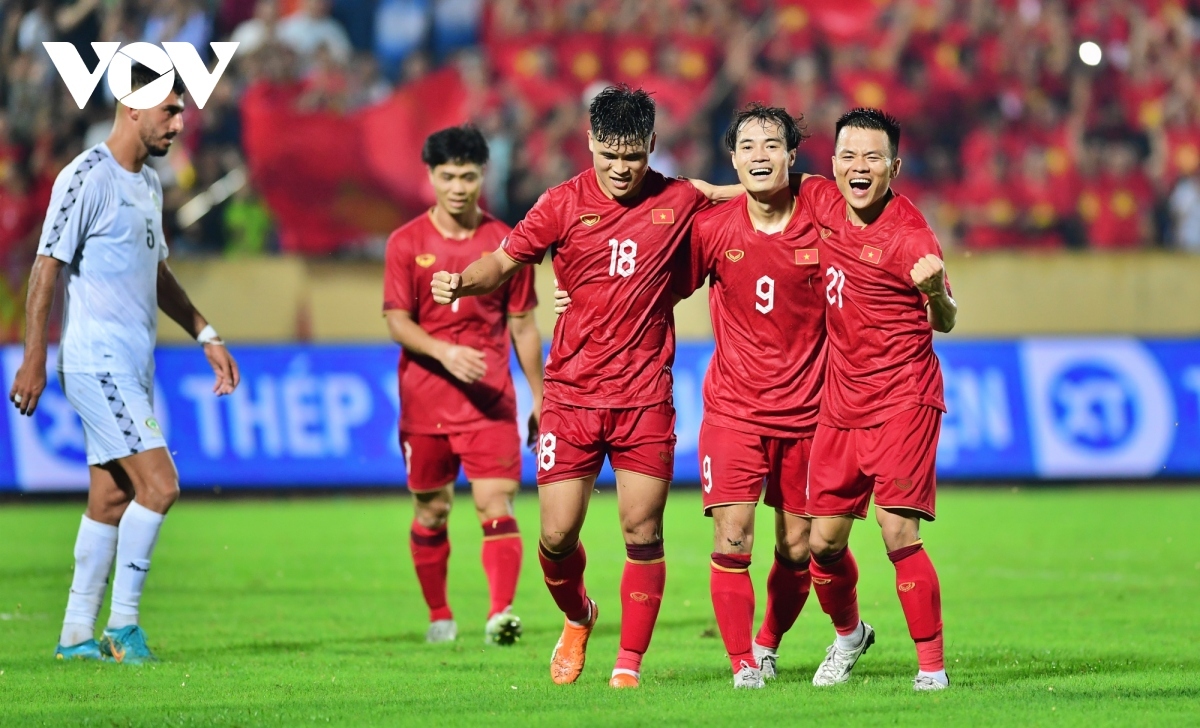 Lịch thi đấu và trực tiếp bóng đá hôm nay 16/11: ĐT Việt Nam so tài Philippines