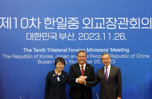 Trung Quốc, Nhật Bản, Hàn Quốc nhất trí chuẩn bị cho hội nghị thượng đỉnh ba bên