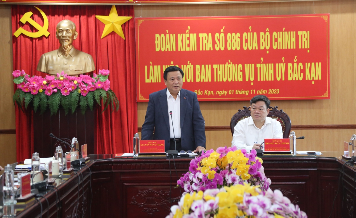 Ông Nguyễn Xuân Thắng làm việc với Ban Thường vụ Tỉnh ủy Bắc Kạn