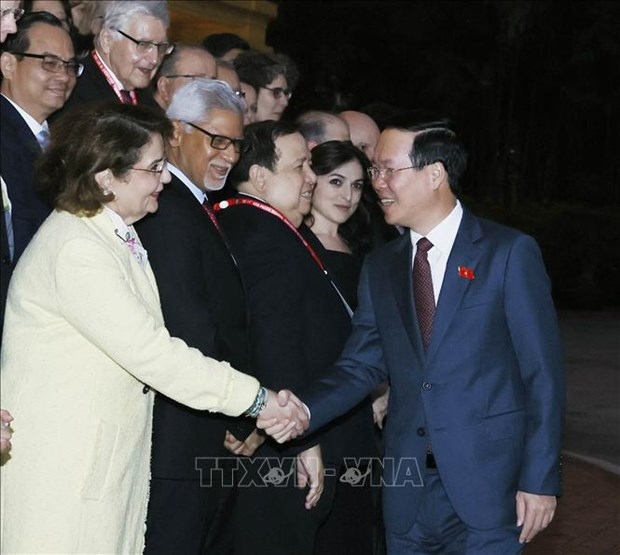 President welcomes IFRC delegates