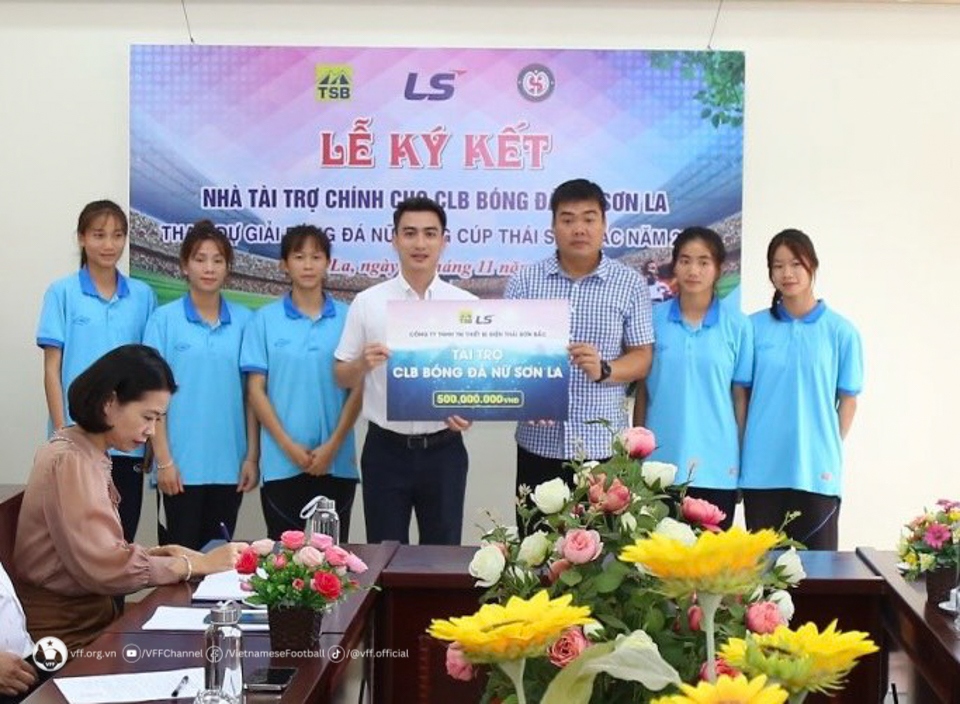 Bóng đá nữ Việt Nam đón tin cực vui từ giải VĐQG