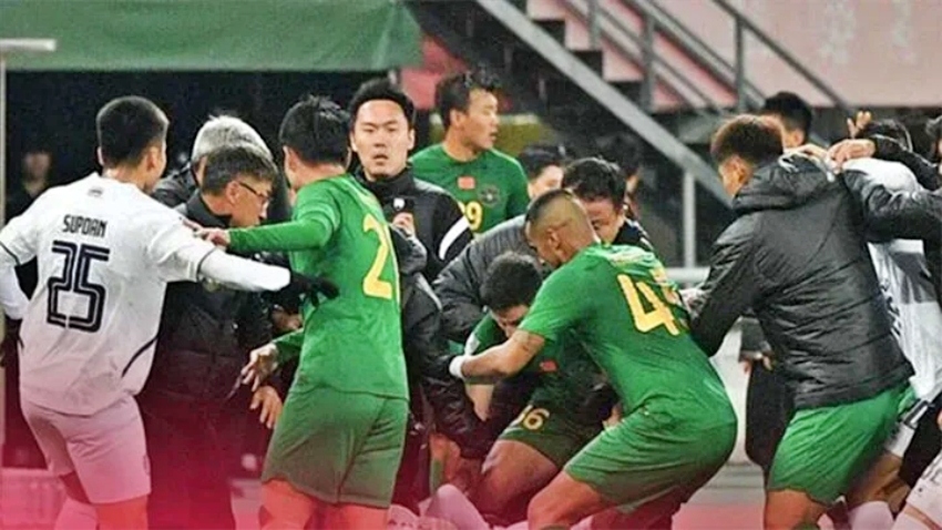 Hai CLB của Trung Quốc và Thái Lan hỗn chiến tại Cúp C1 châu Á