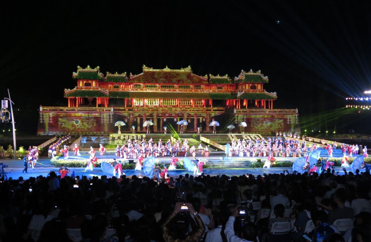 Thừa Thiên Huế: Nhiều hoạt động sôi nổi, vui tươi chào năm mới 2024