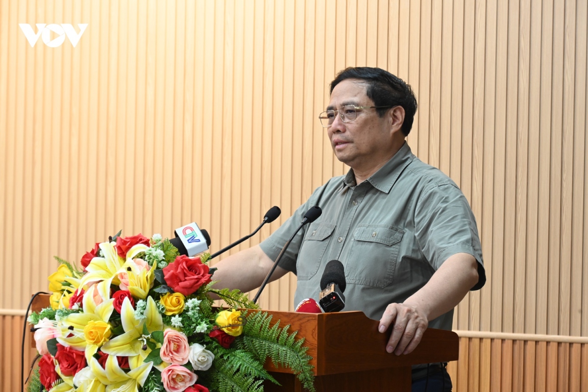 Thủ tướng Phạm Minh Chính làm việc với Ban Thường vụ Tỉnh ủy Cà Mau