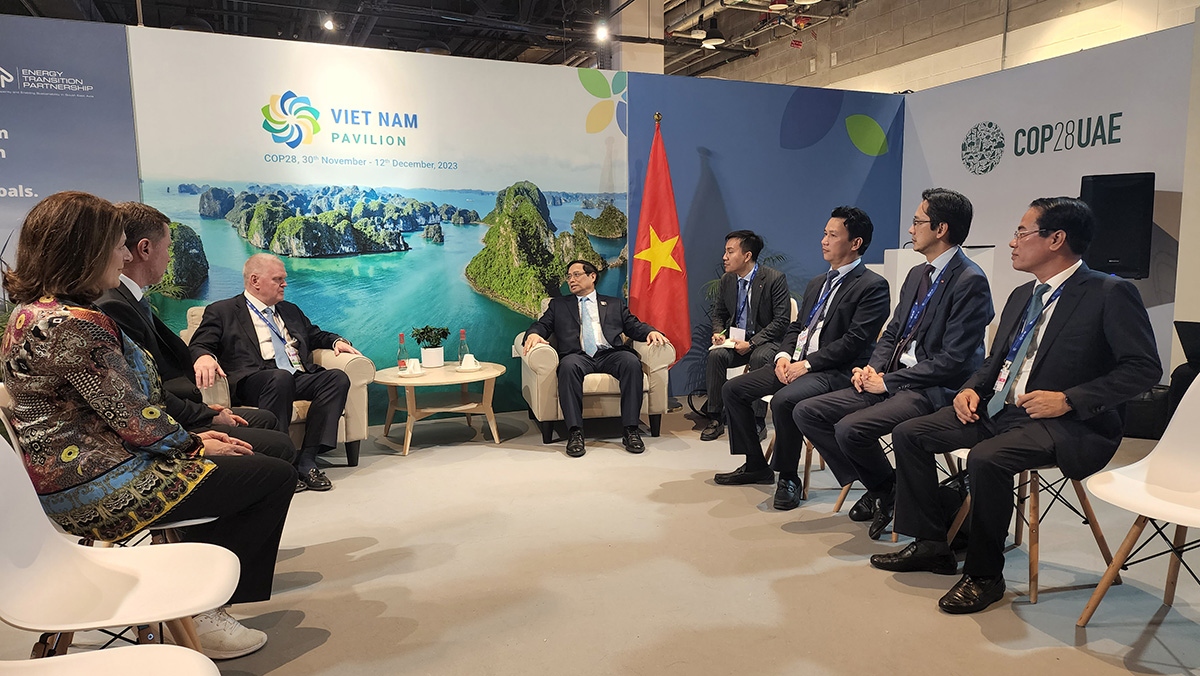 Thủ tướng Phạm Minh Chính tiếp HSBC và Chủ tịch điều hành WEF