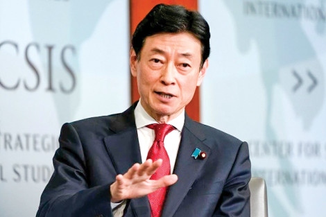 Nhật Bản: Bộ trưởng Nishimura dính tin đồn bê bối về quĩ tài trợ chính trị