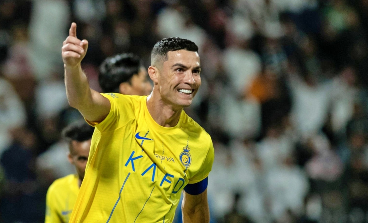 Ronaldo gây sốc khi cán mốc 50 bàn thắng trong năm 2023