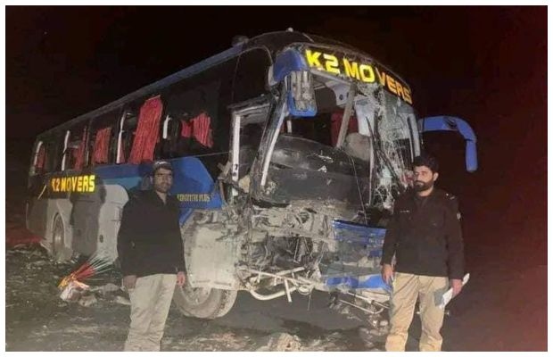 Xe buýt du lịch bị tấn công ở miền Bắc Pakistan, 8 người thiệt mạng