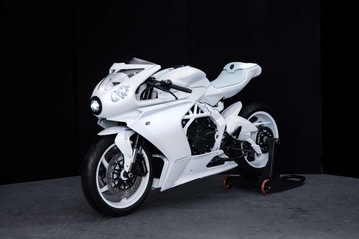 Chi tiết MV Agusta Superveloce Arsham phiên bản giới hạn 6 chiếc