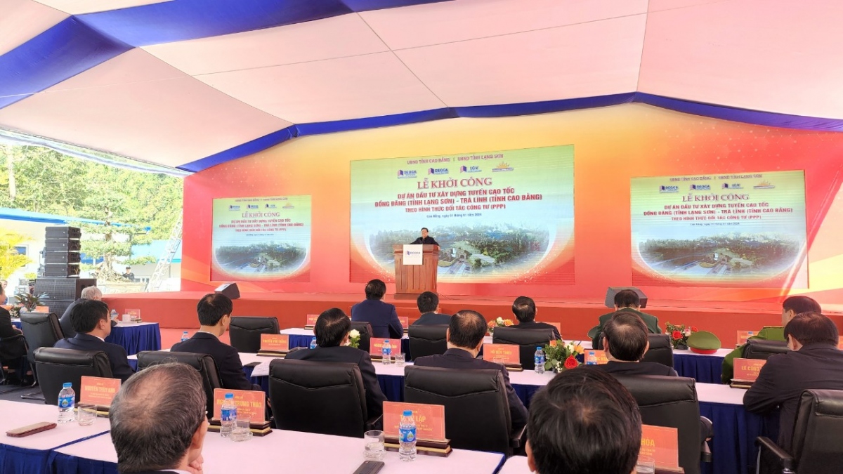 Thủ tướng Phạm Minh Chính phát lệnh khởi công cao tốc Đồng Đăng - Trà Lĩnh