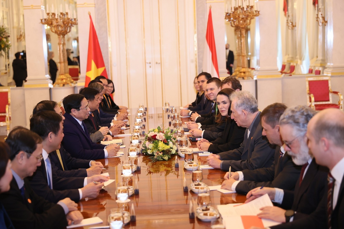 Thủ tướng Chính phủ Phạm Minh Chính hội kiến Tổng thống Hungary