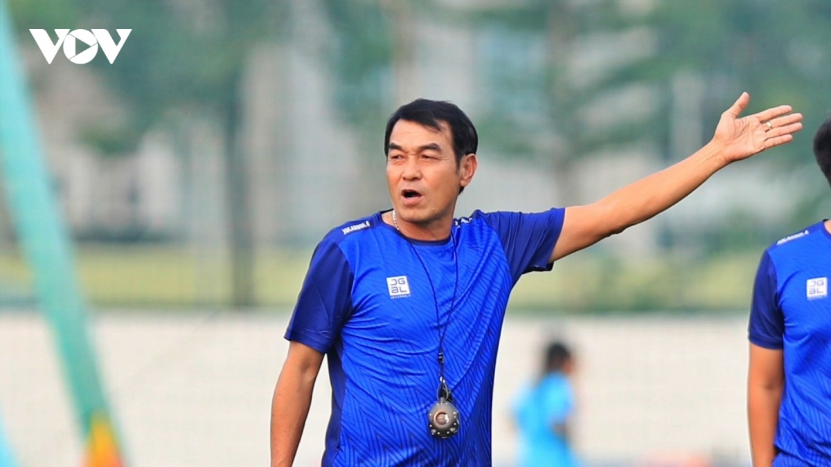Hà Nội FC bổ nhiệm HLV người Nhật Bản thay HLV Đinh Thế Nam