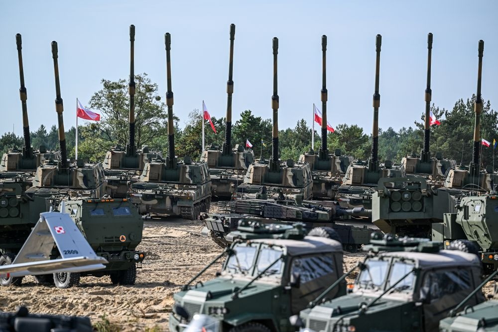 Ba Lan dẫn đầu NATO về chi tiêu quốc phòng trong năm 2023