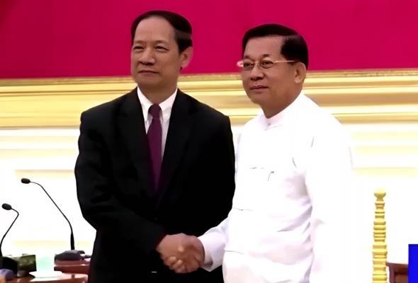 Tân đặc phái viên ASEAN gặp người đứng đầu chính quyền quân sự Myanmar
