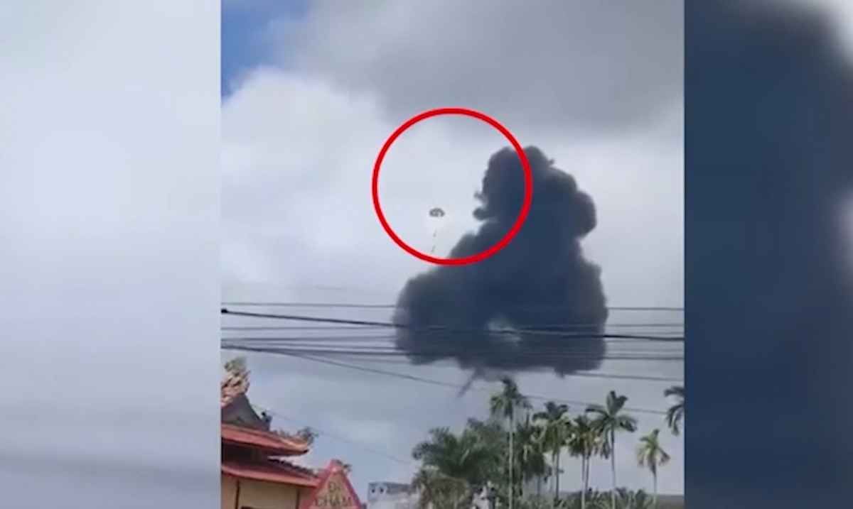 Điều tra nguyên nhân vụ máy bay quân sự rơi tại tỉnh Quảng Nam