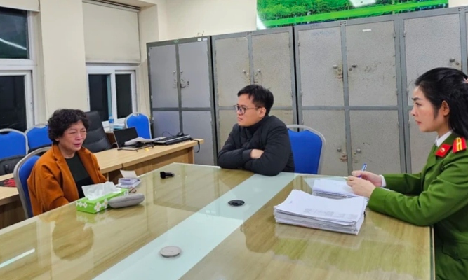 Bắt khẩn cấp cựu Chủ tịch Sen Tài Thu - Phạm Thị Hòa