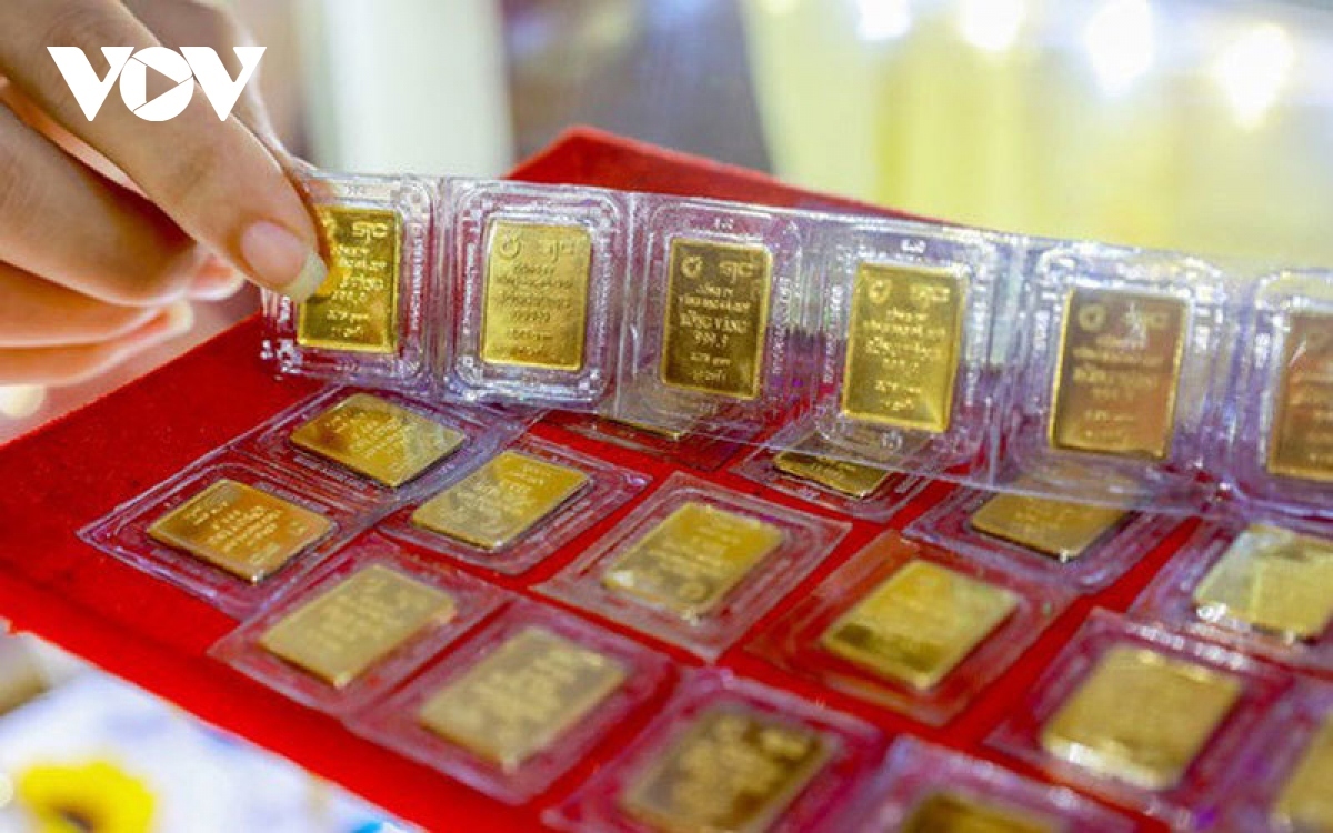 Giá vàng “phi mã”, vàng SJC thiết lập đỉnh mới 82,2 triệu đồng/lượng