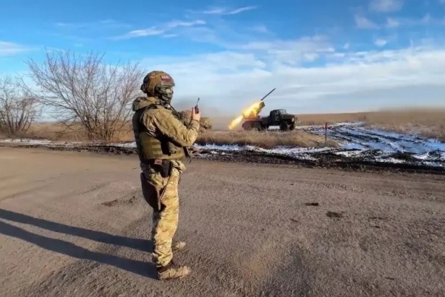 Nga phá vỡ tuyến phòng thủ Ukraine ở Rabotino, Kiev bắn rơi 2 máy bay Nga