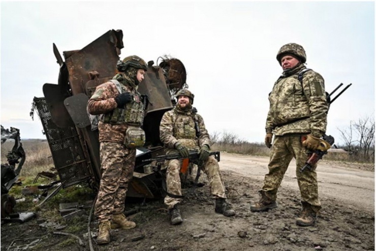 Diễn biến chính tình hình chiến sự Nga - Ukraine ngày 25/2