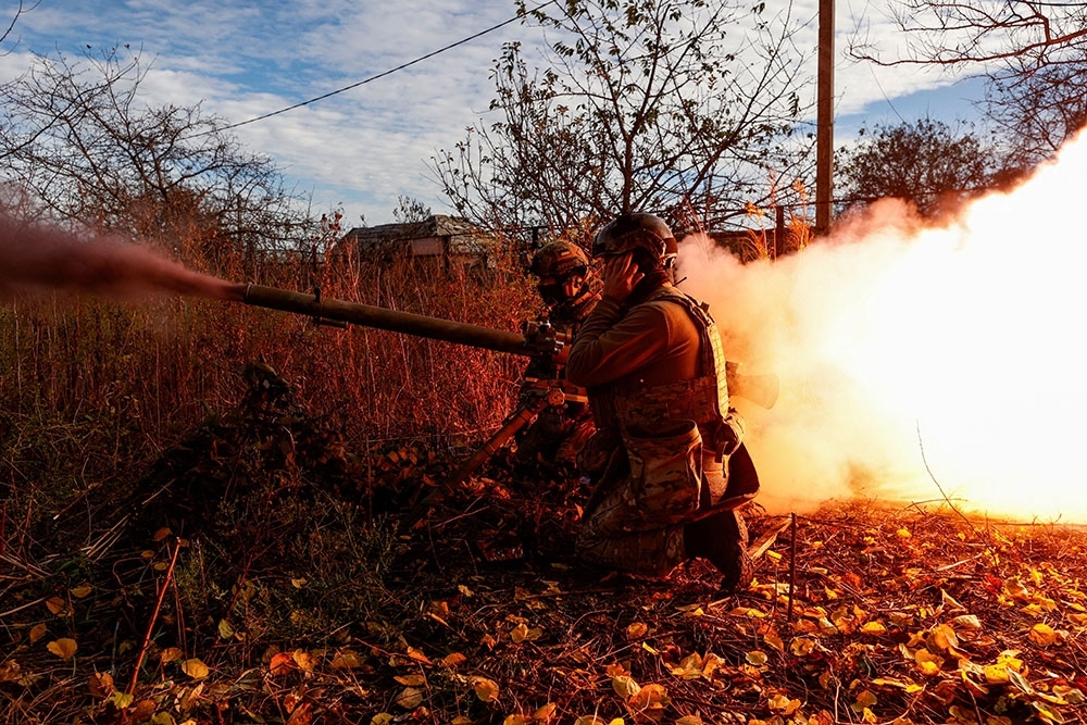 Ukraine sẽ ra sao trước bước lùi hỗ trợ vũ khí của phương Tây?