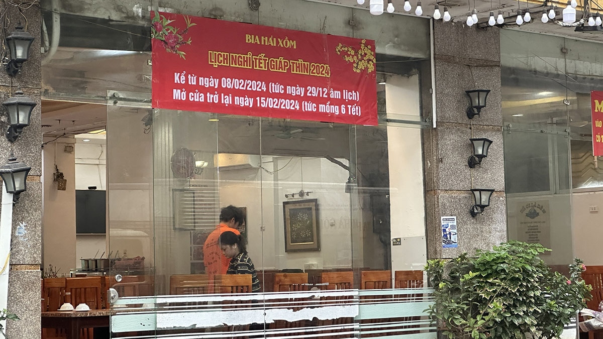 Hàng loạt nhà hàng, quán ăn ở Hà Nội đóng cửa nghỉ Tết từ hôm nay