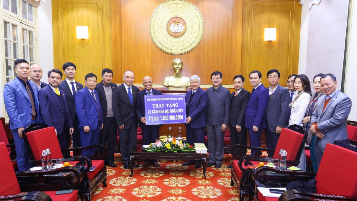 Ủy ban Trung ương MTTQ Việt Nam tiếp nhận ủng hộ 21 căn nhà Đại đoàn kết