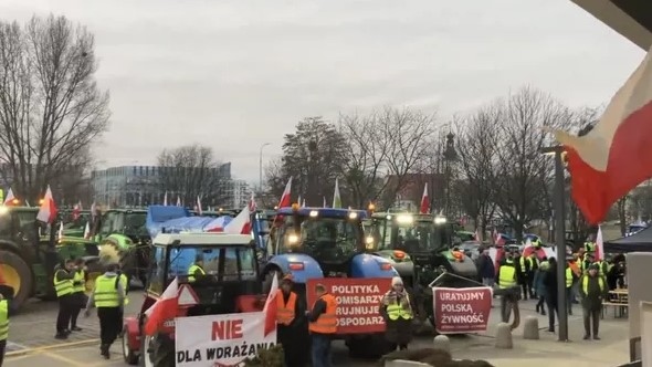 Nông dân Ba Lan yêu cầu đóng cửa biên giới với Ukraine