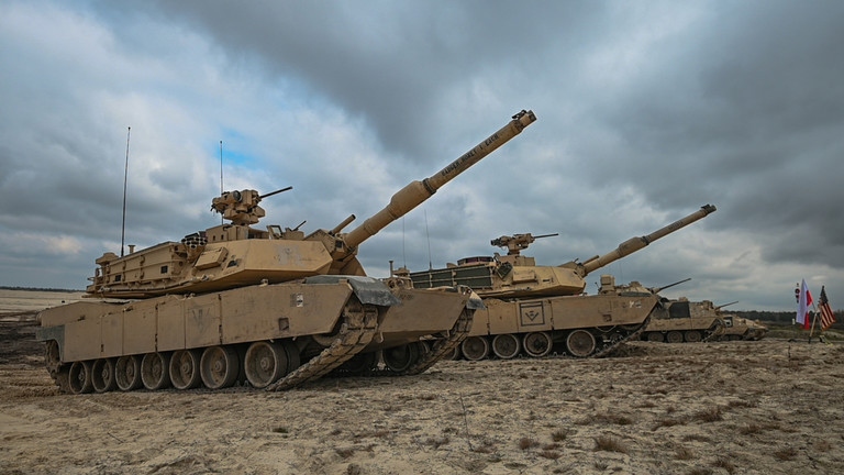 Xe tăng Abrams Mỹ gửi cho Ukraine lần đầu tiên xuất hiện gần Avdiivka
