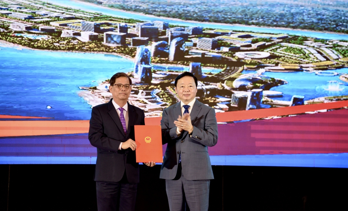 Chủ tịch Quốc hội dự Lễ công bố quy hoạch khu đô thị mới Cam Lâm, Khánh Hòa