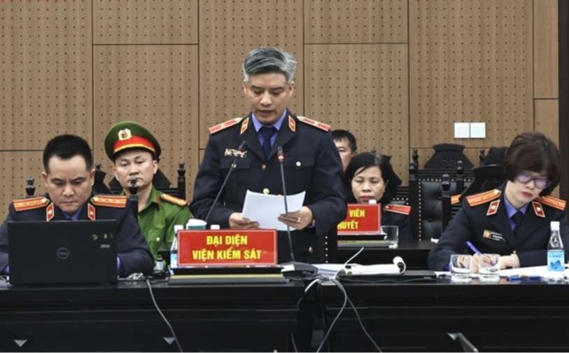Vụ án Tân Hoàng Minh: Viện kiểm sát bất ngờ đề nghị lại mức án