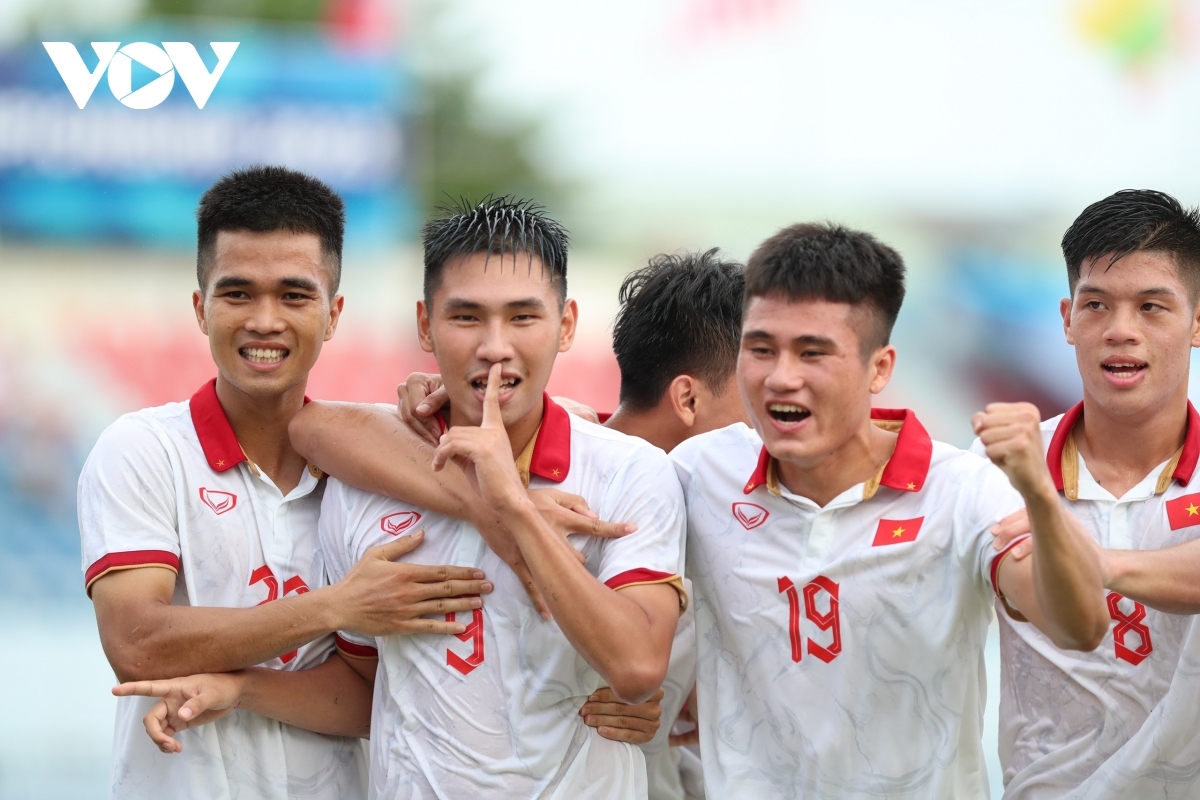 U23 Việt Nam thắng sít sao U23 Tajikistan nhờ ''siêu phẩm'' đá phạt